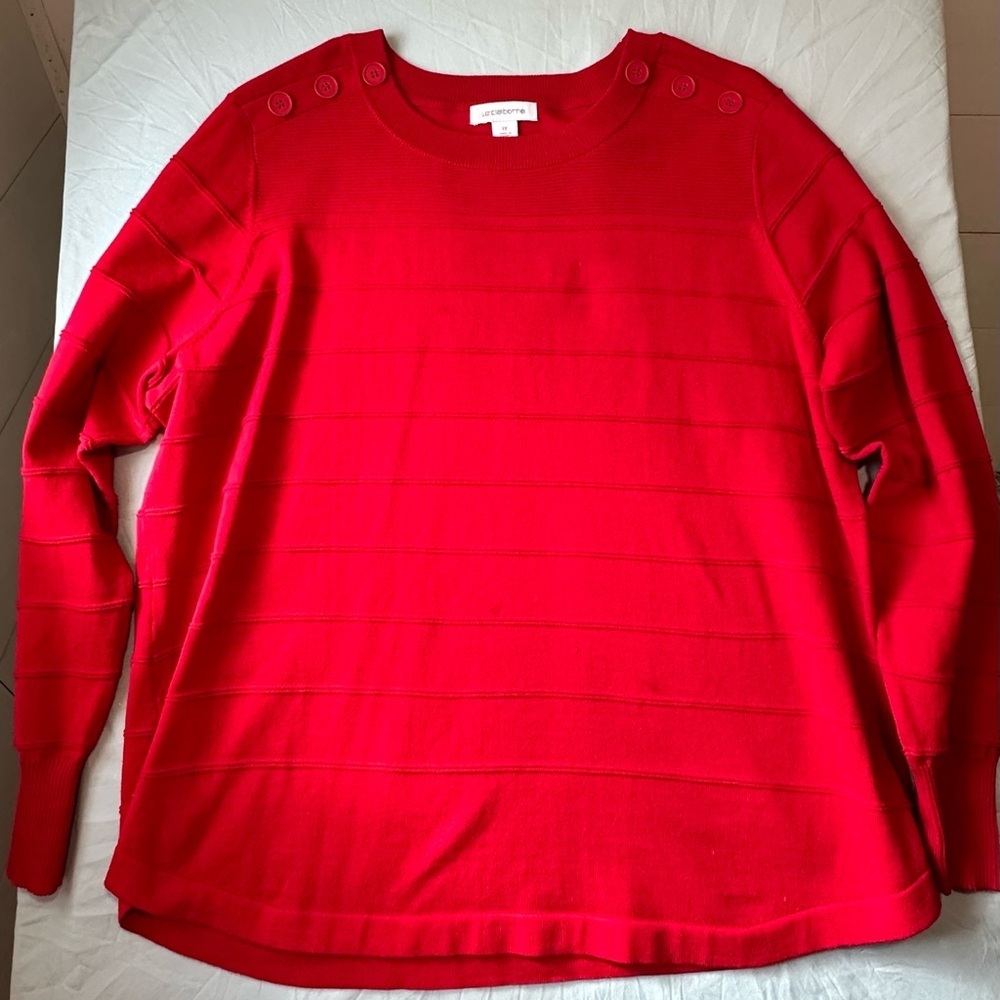 Liz Claiborne Bold Red Knit Top - Picture 2 of 4